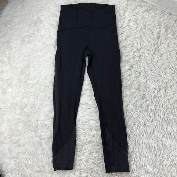 Lululemon Strength & Sweat Crop *23" Black - Picture 1 of 7